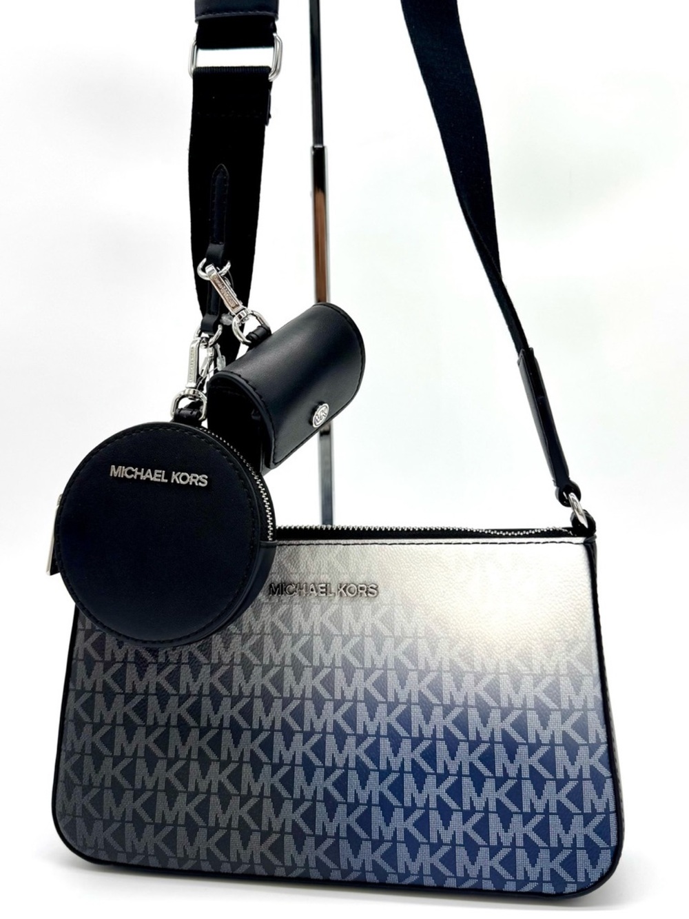Michael Kors Jet Set Logo Crossbody Bag w Case for Apple AirPods Pro Black Multi